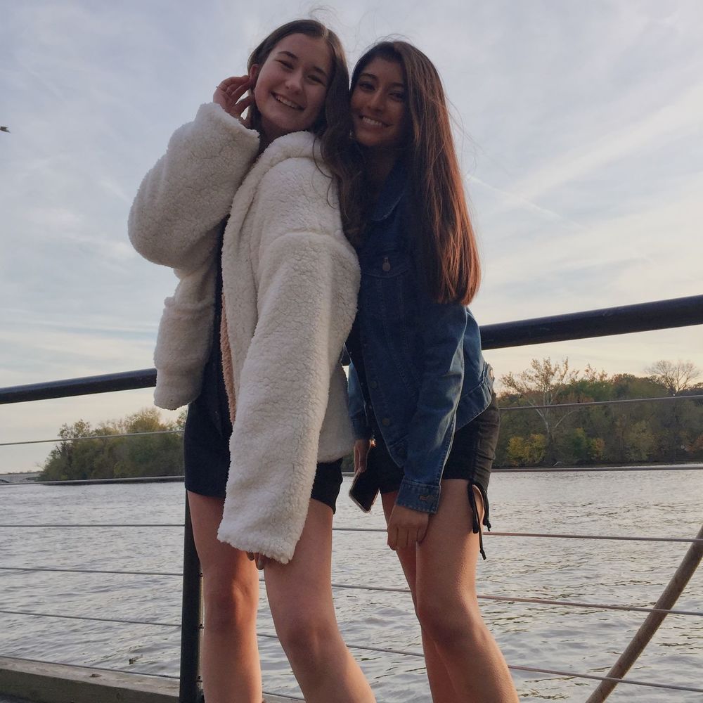 Meet your Posher, Lydia